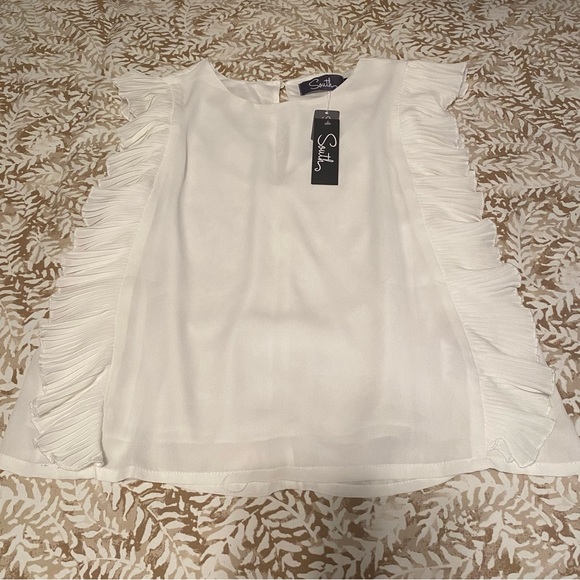 Side Ruffle Tank Top - Picture 2 of 3